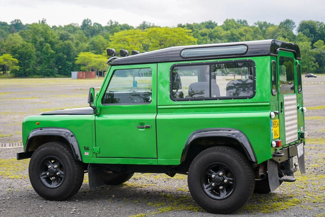 1995 Land Rover Defender 90 - Image 11 of 27