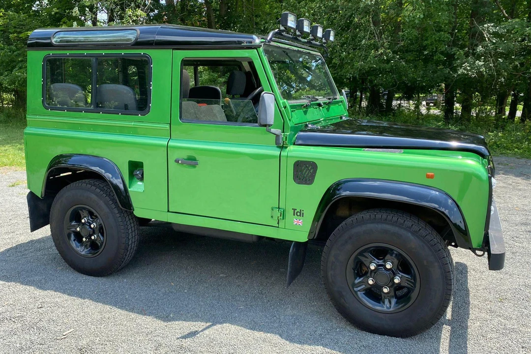 1995 Land Rover Defender 90 - Image 3 of 27