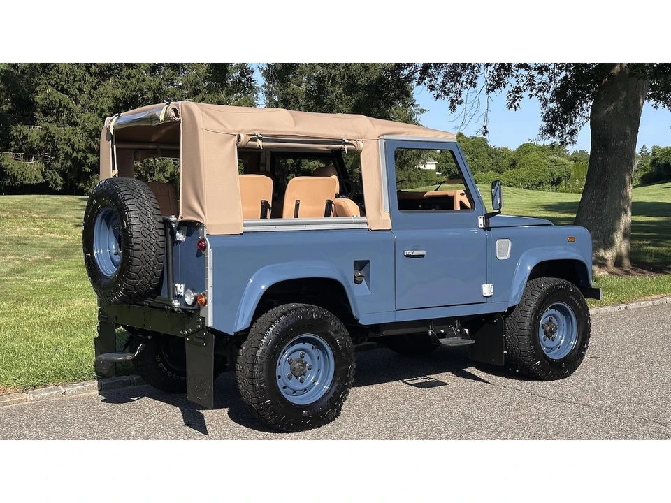 1995 Land Rover Defender 90 - Image 9 of 31