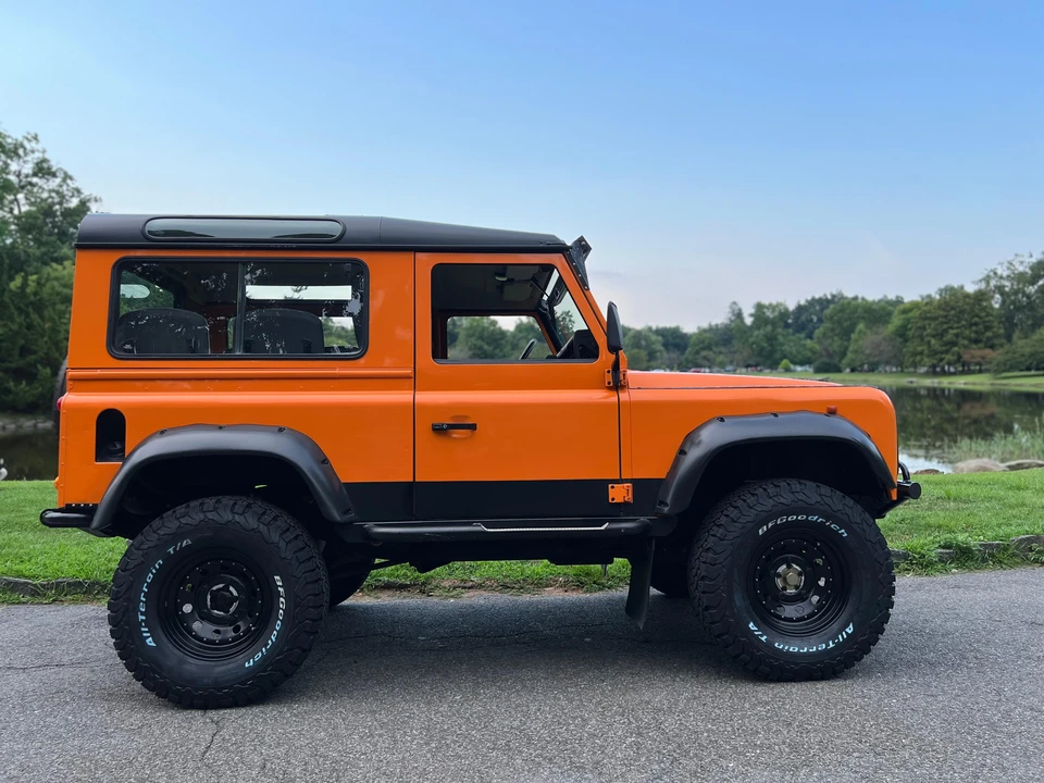 1995 Land Rover Defender 90 - Image 11 of 21