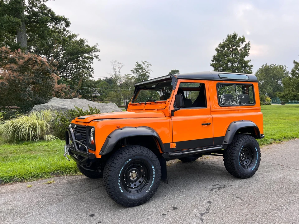 1995 Land Rover Defender 90 - Image 8 of 21