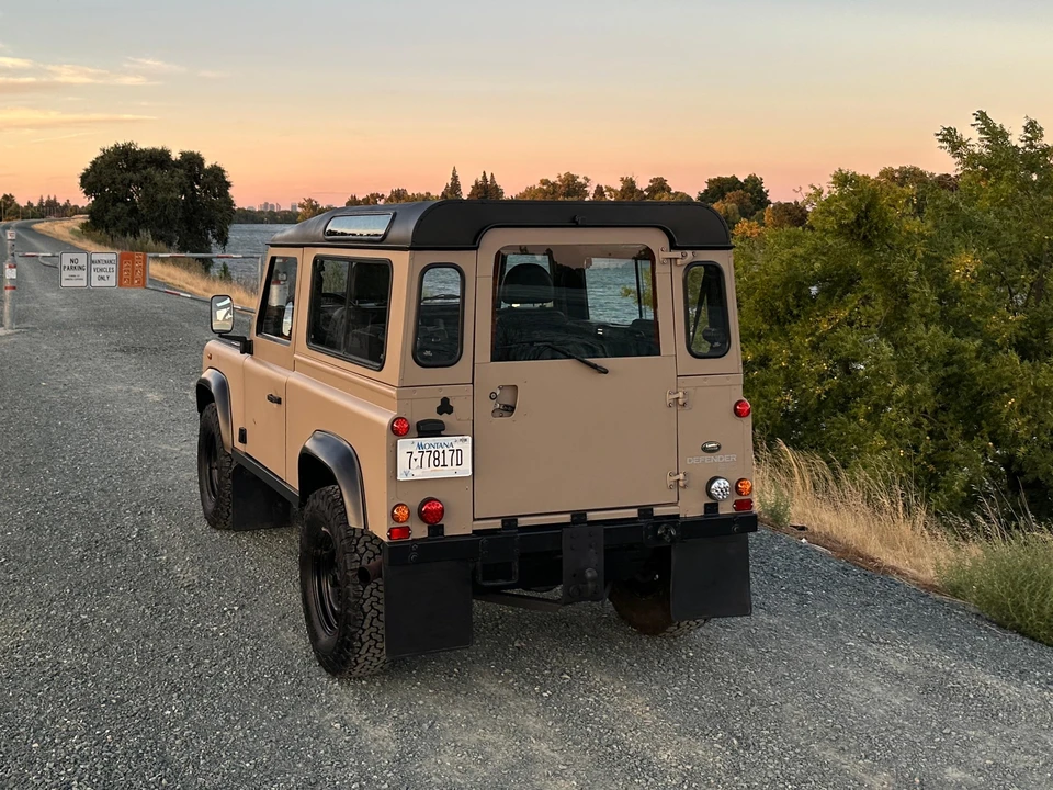 1995 Land Rover Defender 90 - Image 16 of 31