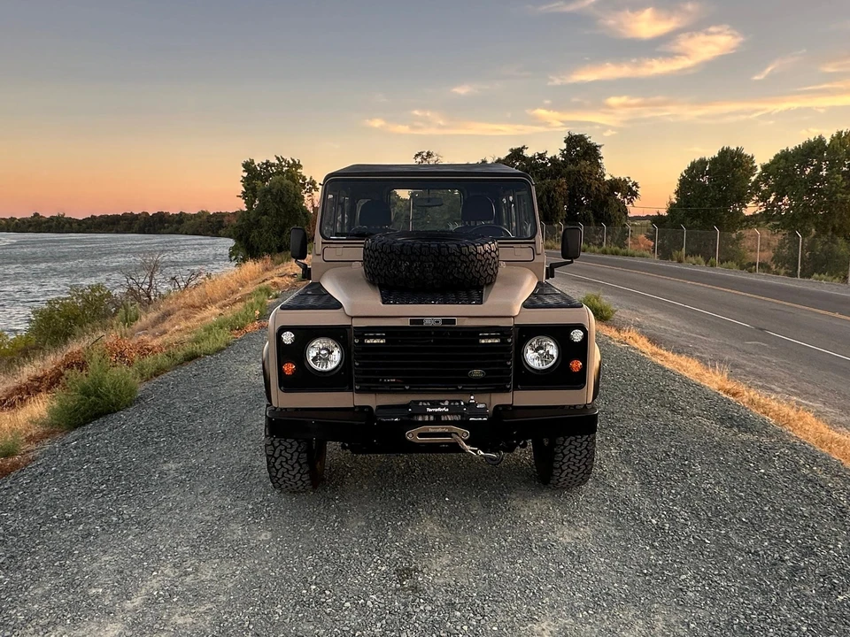 1995 Land Rover Defender 90 - Image 6 of 31
