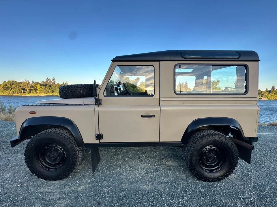 1995 Land Rover Defender 90 - Image 13 of 31
