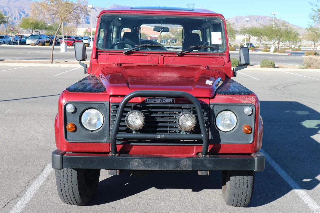 1995 Land Rover Defender 90 - Image 2 of 31