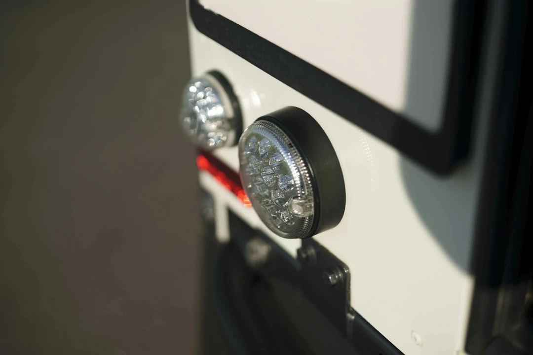 1995 Land Rover Defender 90 - Image 30 of 31