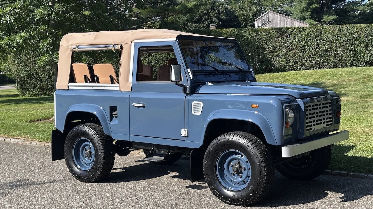 1995 Land Rover Defender - Image 8 of 31