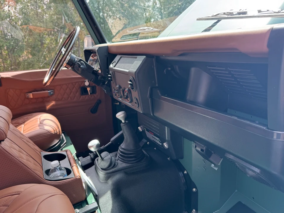 1995 Land Rover Defender 90 - Image 7 of 31