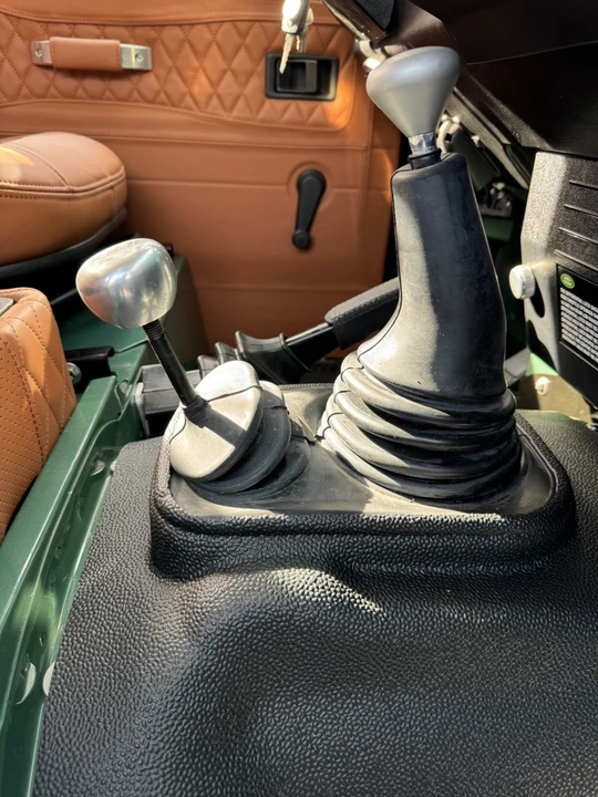 1995 Land Rover Defender 90 - Image 8 of 31