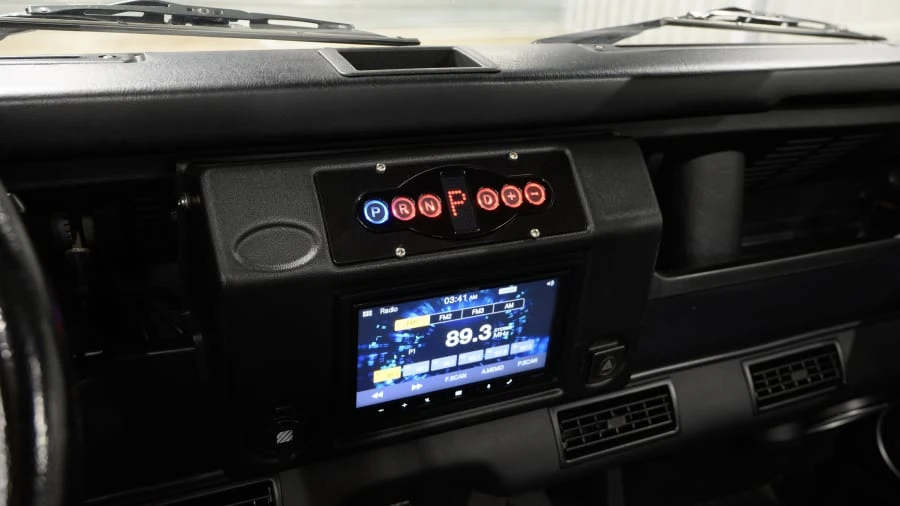 1995 Land Rover Defender - Image 11 of 22