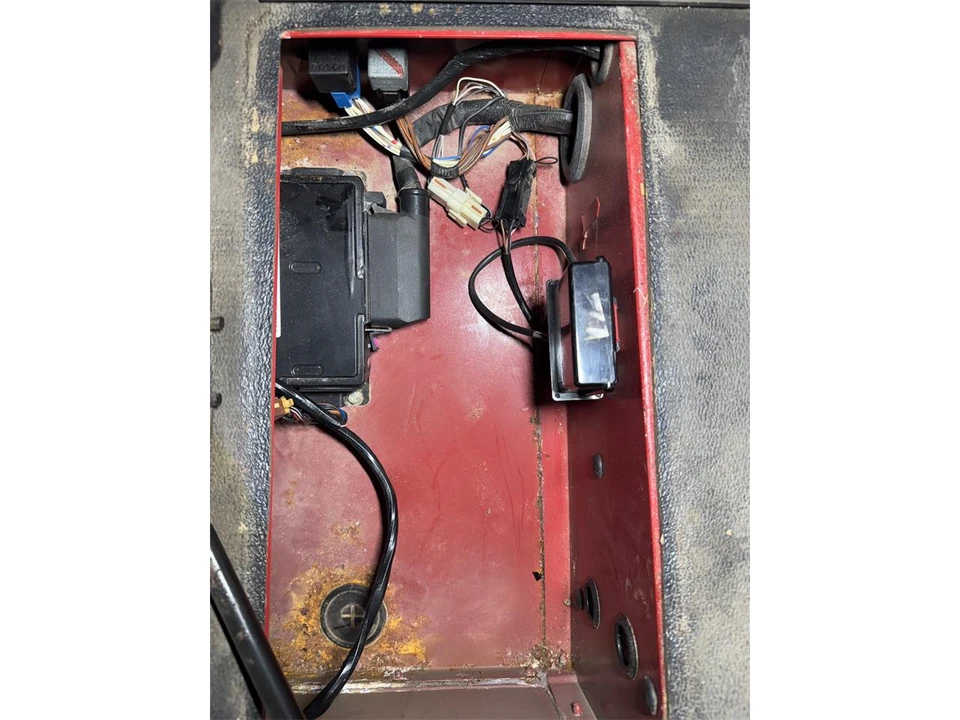 1995 Land Rover Defender - Image 12 of 31