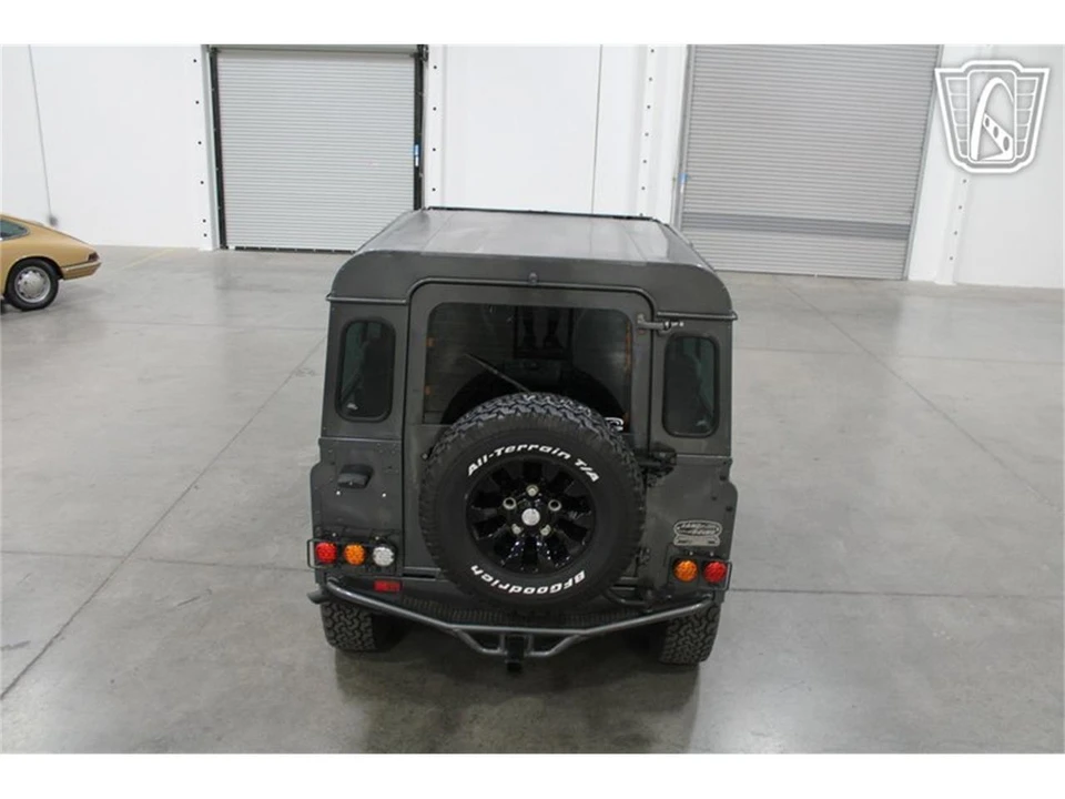1995 Land Rover Defender - Image 6 of 31