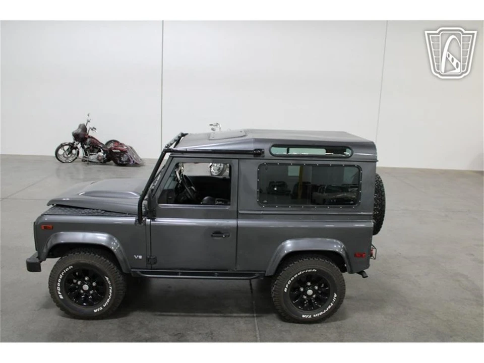 1995 Land Rover Defender - Image 4 of 31