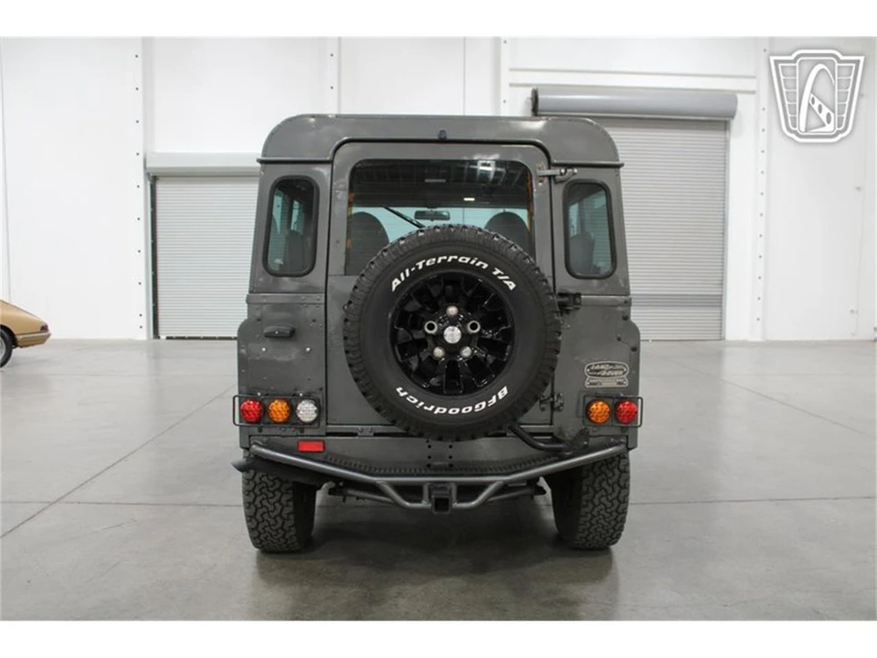 1995 Land Rover Defender - Image 14 of 31