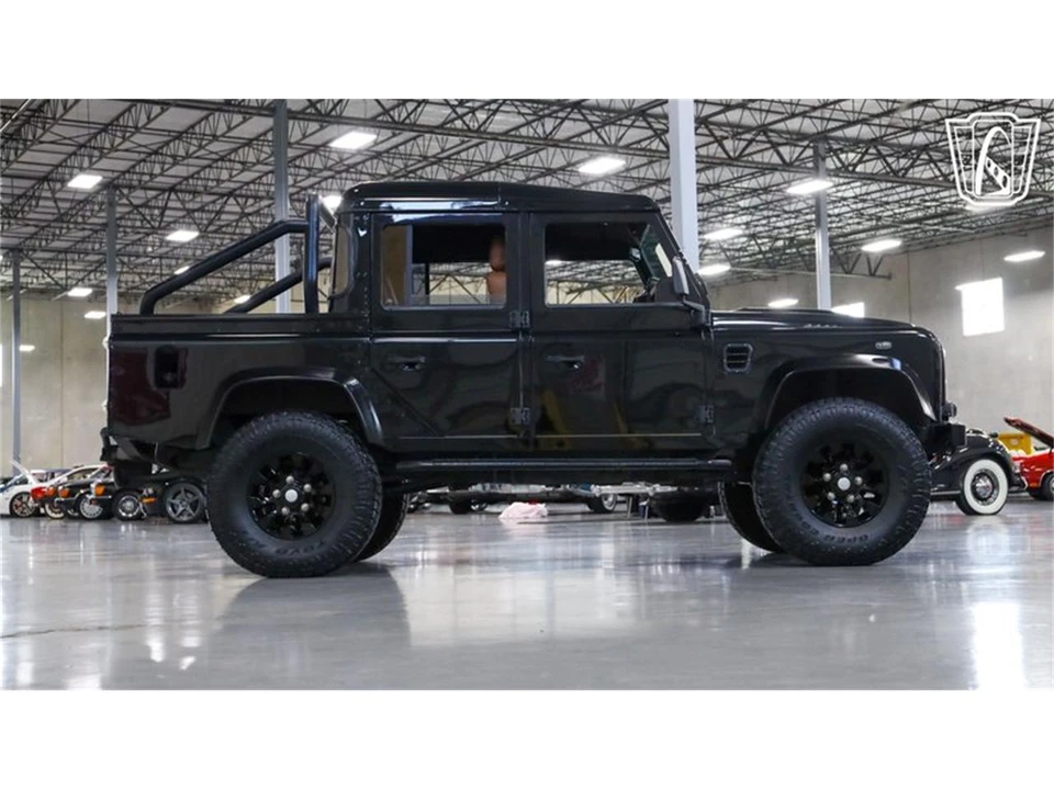 1995 Land Rover Defender - Image 9 of 31