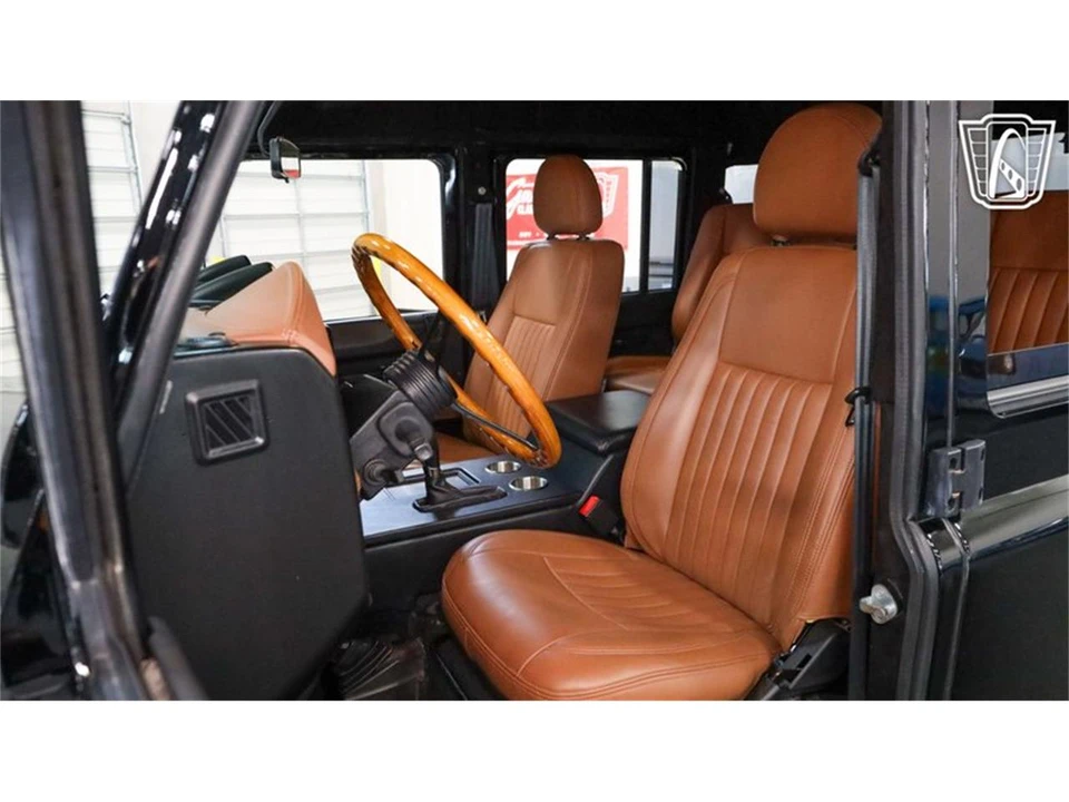 1995 Land Rover Defender - Image 10 of 31