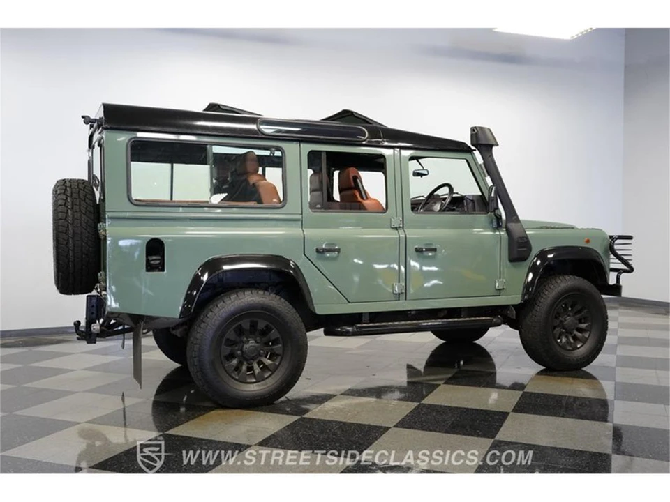 1995 Land Rover Defender - Image 12 of 31
