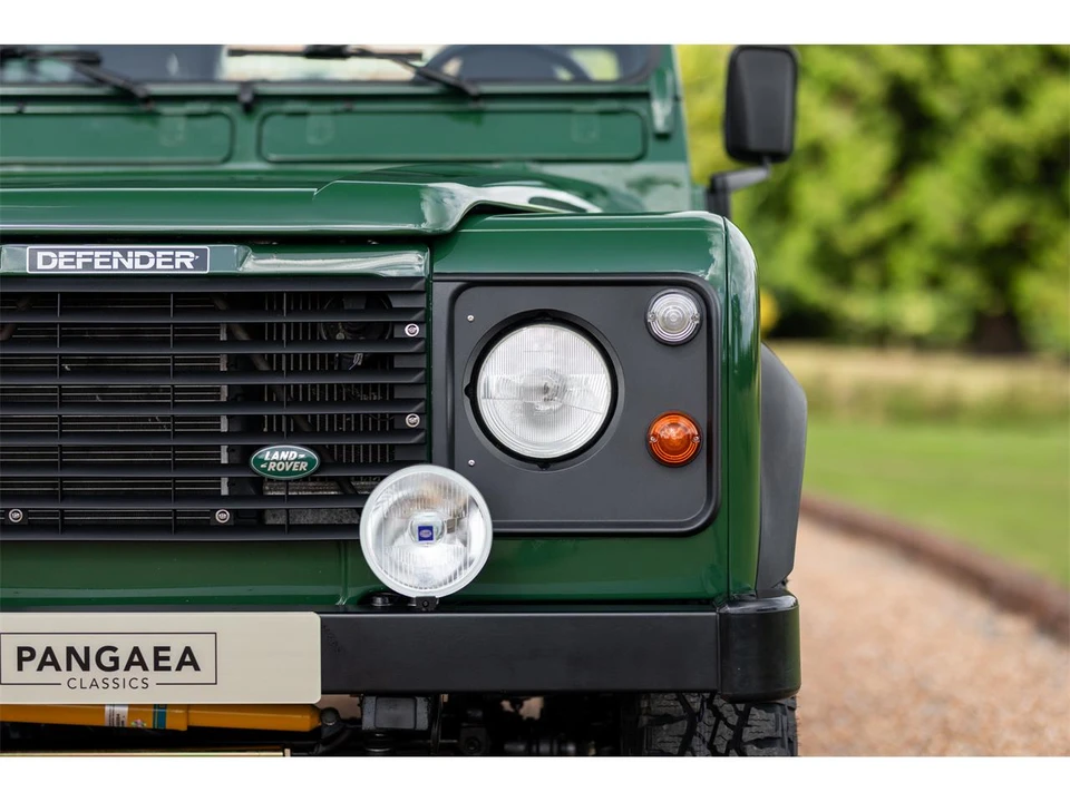 1995 Land Rover Defender - Image 3 of 27