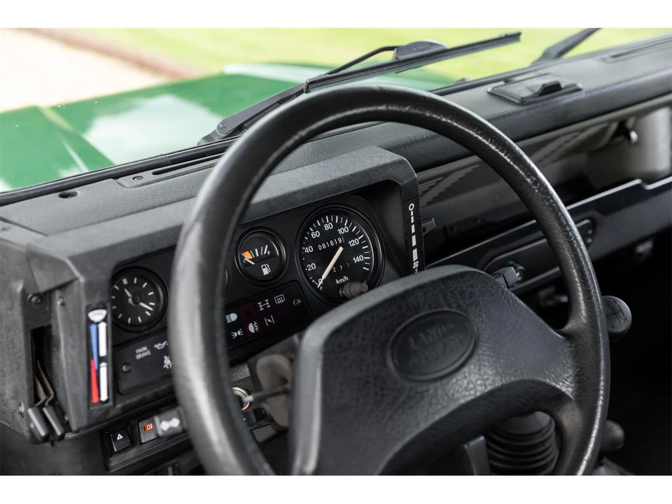 1995 Land Rover Defender - Image 16 of 27