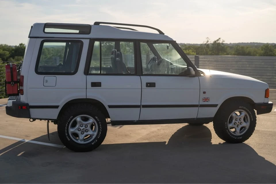 1995 Land Rover Discovery 1st Gen - Image 10 of 20