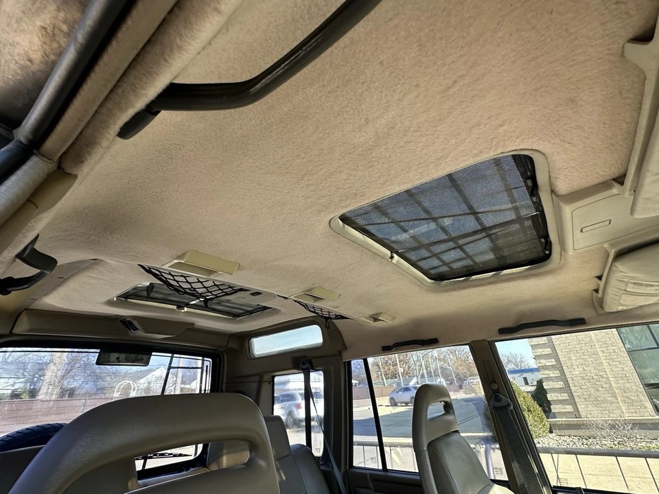 1995 Land Rover Discovery 1st Gen - Image 12 of 21