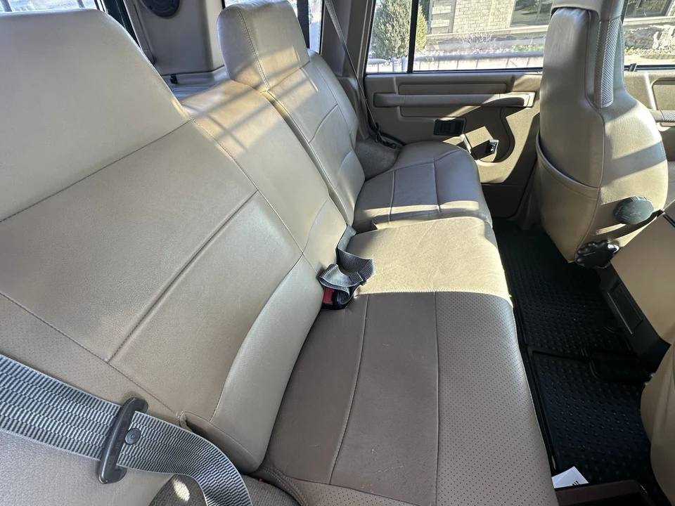 1995 Land Rover Discovery 1st Gen - Image 10 of 21