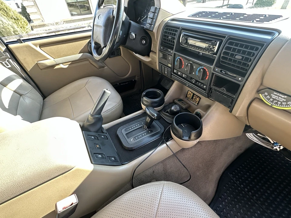 1995 Land Rover Discovery 1st Gen - Image 11 of 21