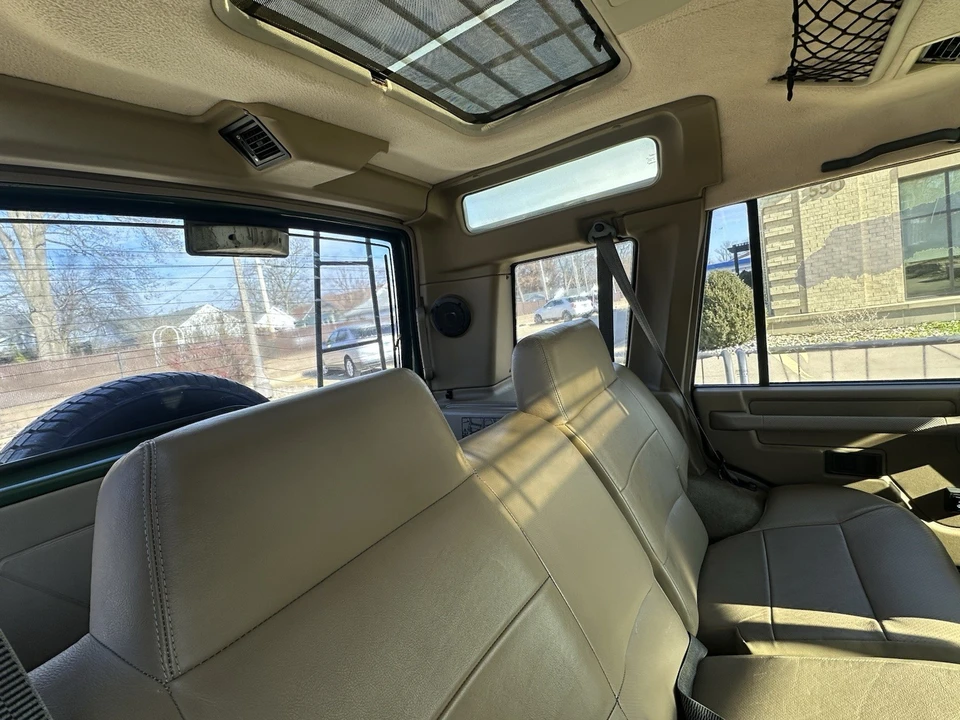 1995 Land Rover Discovery 1st Gen - Image 8 of 21