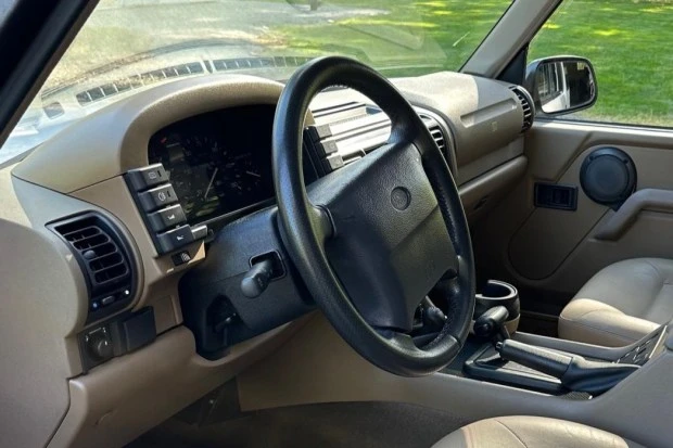 1995 Land Rover Discovery 1st Gen - Image 6 of 8