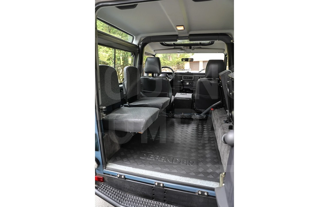 1995 Land Rover Defender 90 - Image 9 of 18