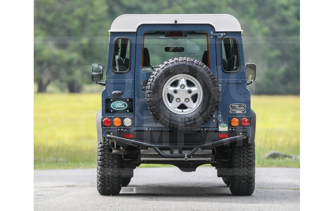 1995 Land Rover Defender 90 - Image 6 of 18