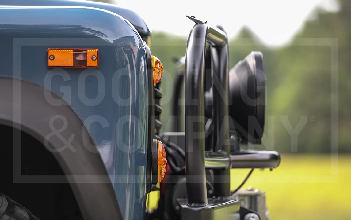 1995 Land Rover Defender 90 - Image 11 of 18