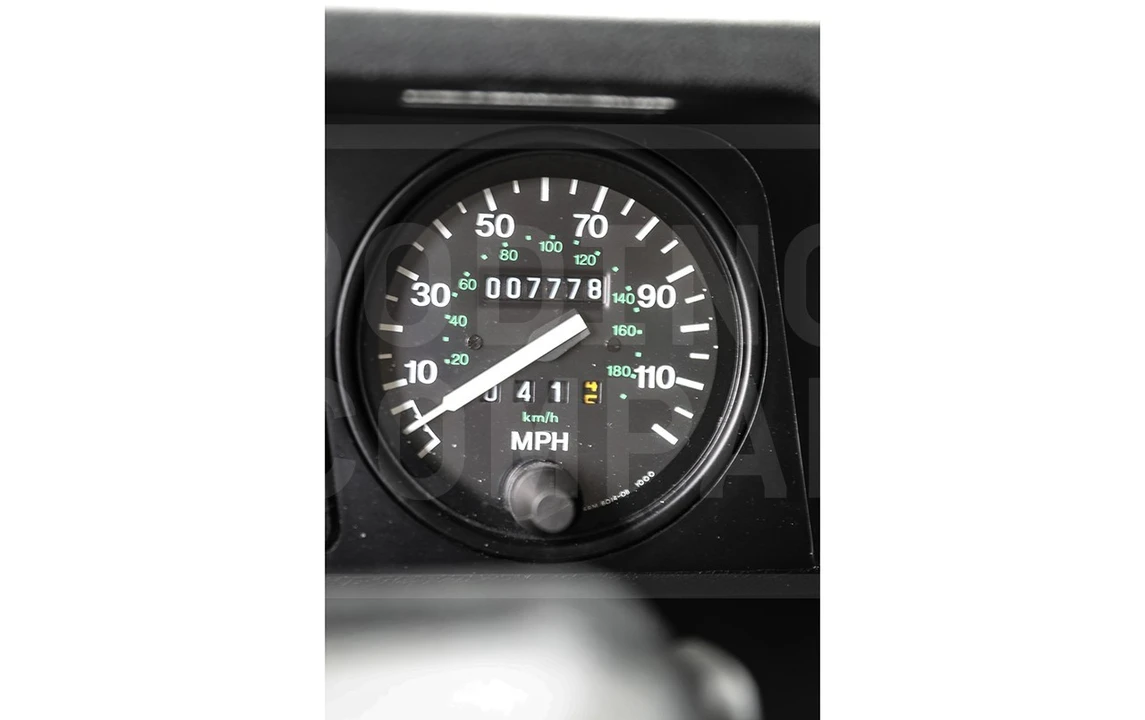 1995 Land Rover Defender 90 - Image 10 of 18