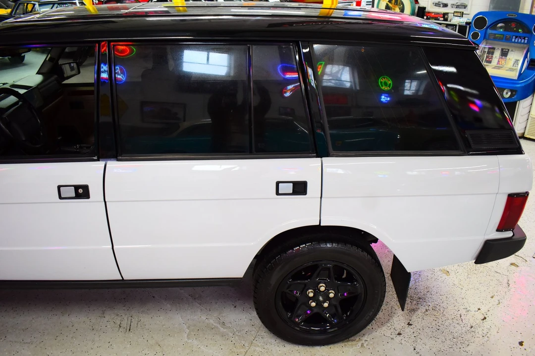 1995 Land Rover Range Rover Classic - Image 17 of 20
