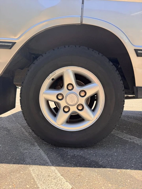 1995 Land Rover Range Rover Classic - Image 10 of 20