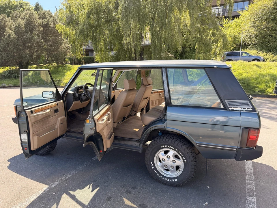 1995 Land Rover Range Rover Classic - Image 17 of 31
