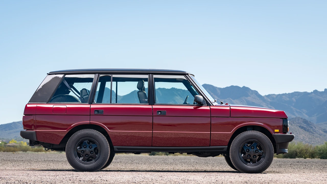 1995 Land Rover Range Rover Classic - Image 16 of 31