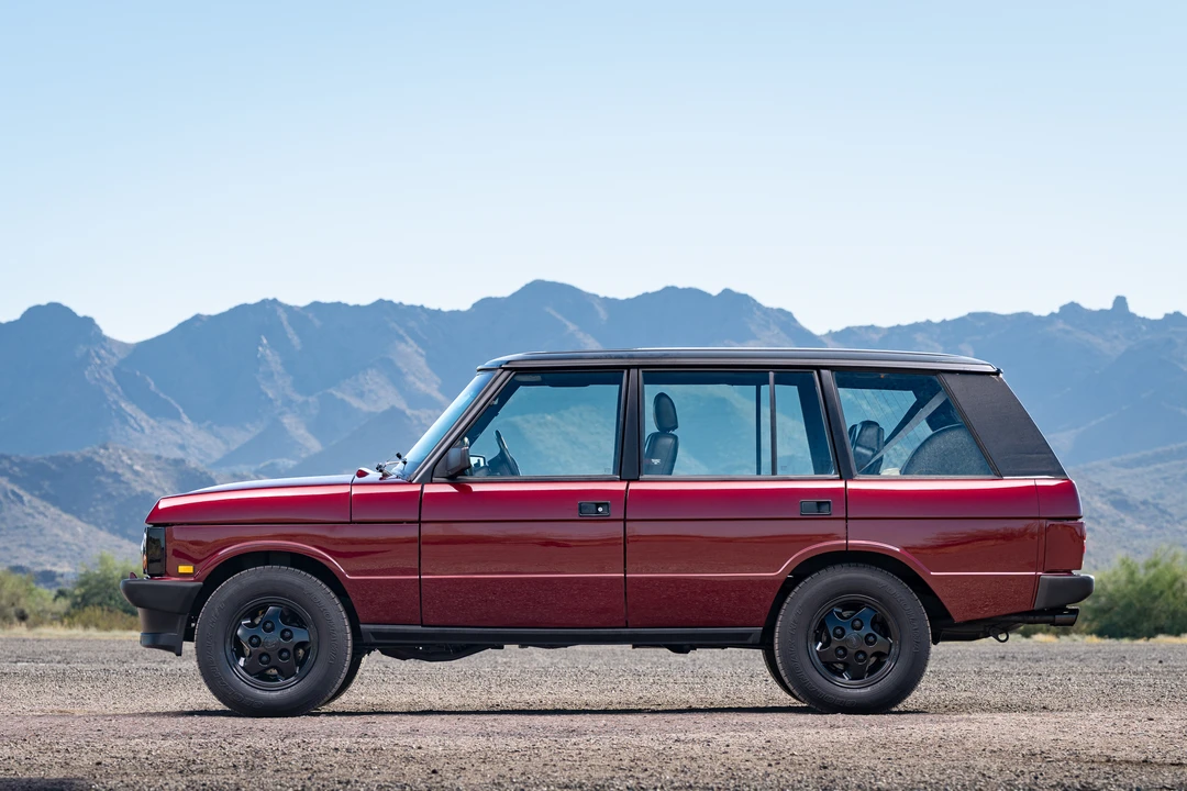 1995 Land Rover Range Rover Classic - Image 14 of 31