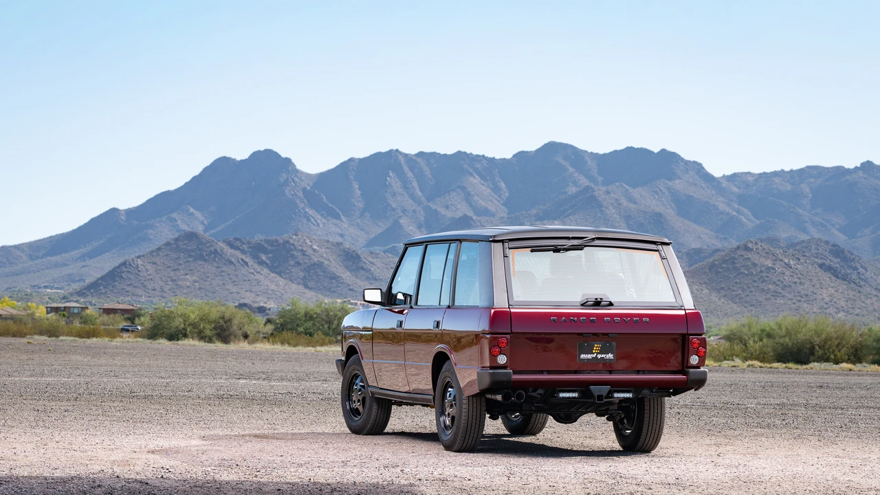 1995 Land Rover Range Rover Classic - Image 25 of 31