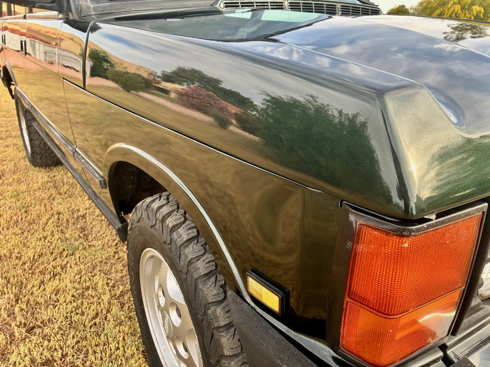 1995 Land Rover Range Rover Classic - Image 23 of 31