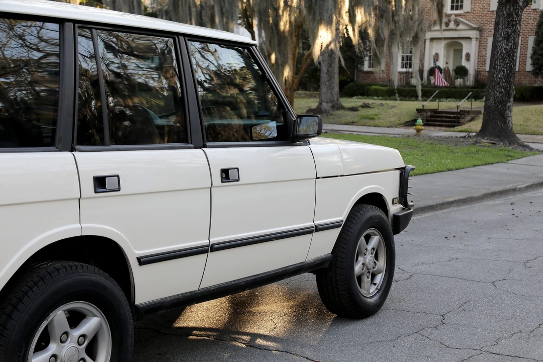 1995 Land Rover Range Rover Classic - Image 12 of 21