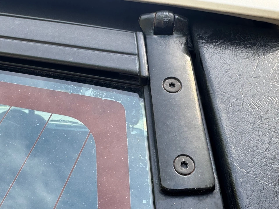 1995 Land Rover Range Rover Classic - Image 19 of 31