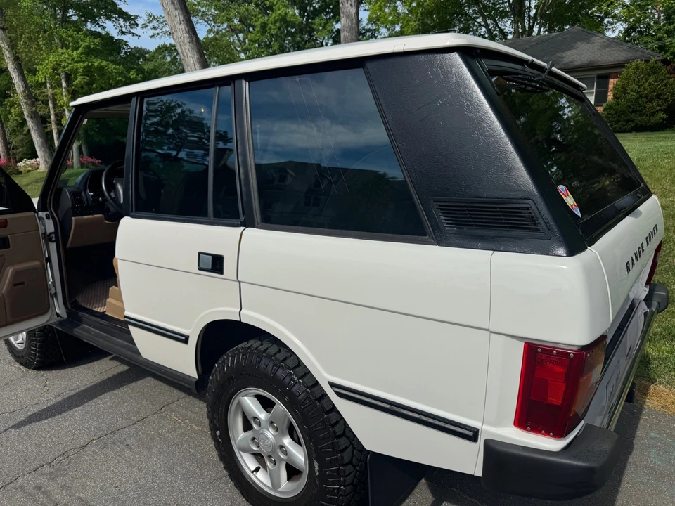 1995 Land Rover Range Rover Classic - Image 11 of 31