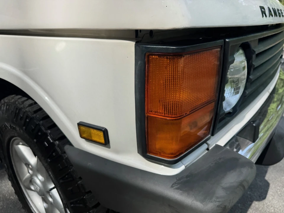 1995 Land Rover Range Rover Classic - Image 12 of 31