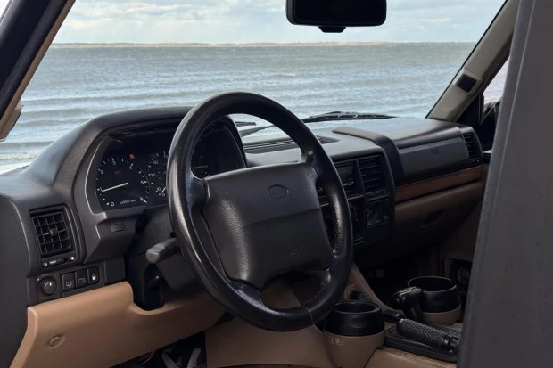 1995 Land Rover Range Rover Classic - Image 5 of 7