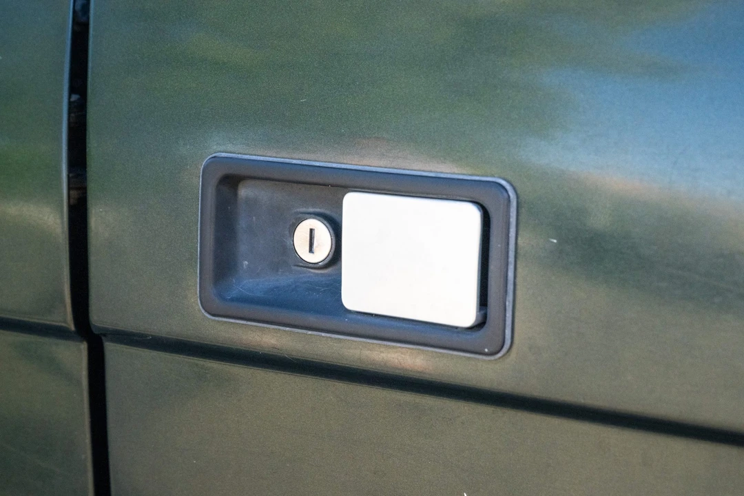 1995 Land Rover Range Rover Classic - Image 28 of 31
