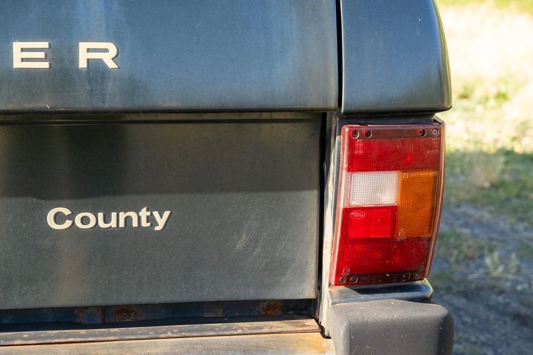 1995 Land Rover Range Rover Classic - Image 16 of 31