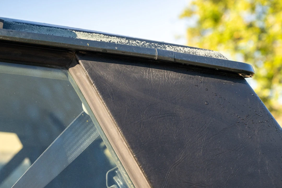 1995 Land Rover Range Rover Classic - Image 23 of 31