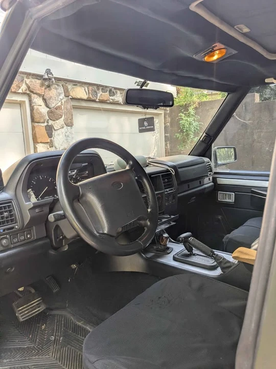 1995 Land Rover Range Rover Classic - Image 8 of 13