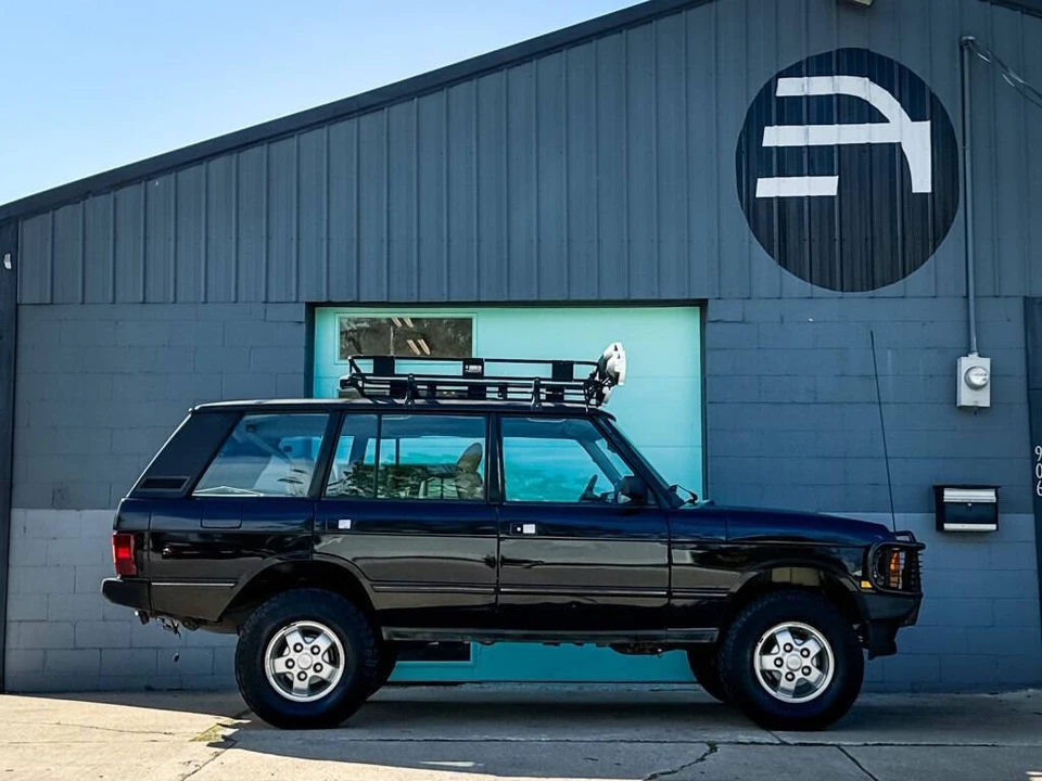 1995 Land Rover Range Rover Classic - Image 10 of 21